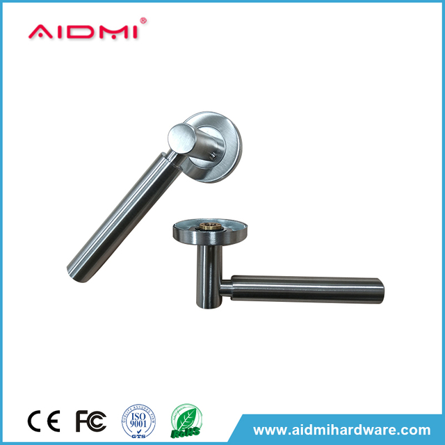 SS304 Simple Design Solid Lever on Rose Door Handle